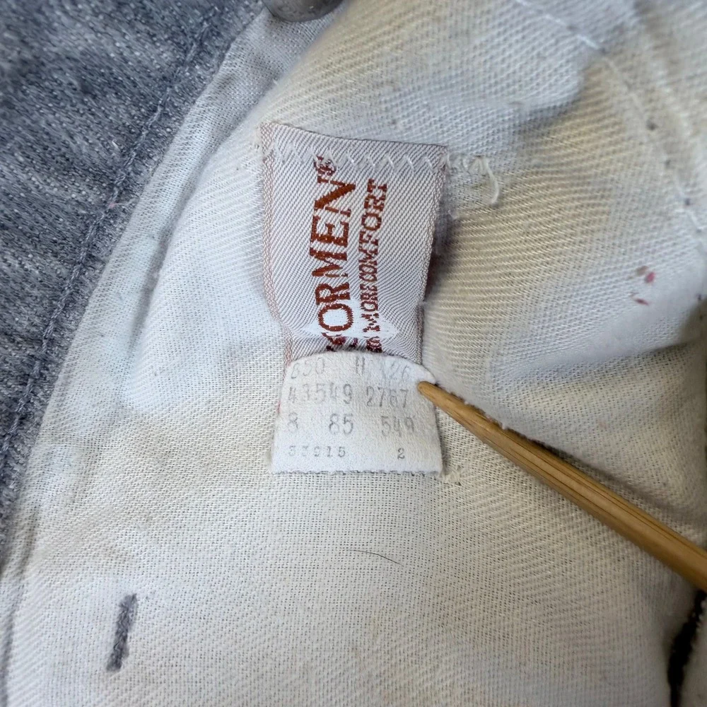 Vintage Levis For Men Jeans Gray Denim Relaxed Fit Straight Leg Y2K 90s #2832‎